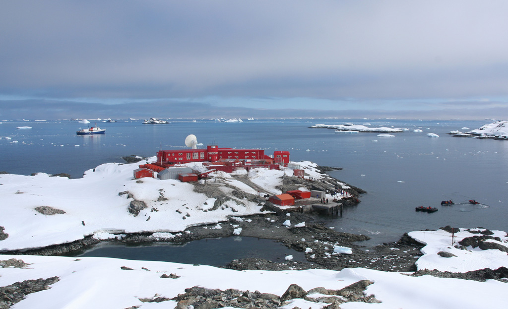 Antarctique - base Bernard O Higgins