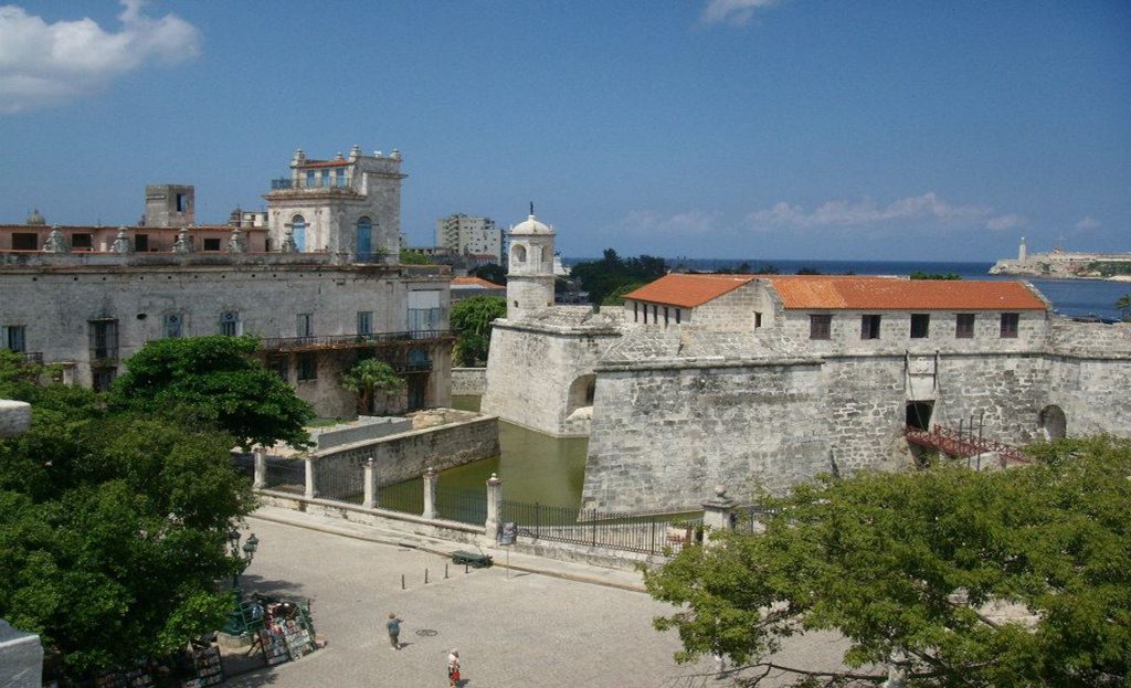 Cuba - La Havane - forteresse Real Fuerza avec douves et vue sur la baie