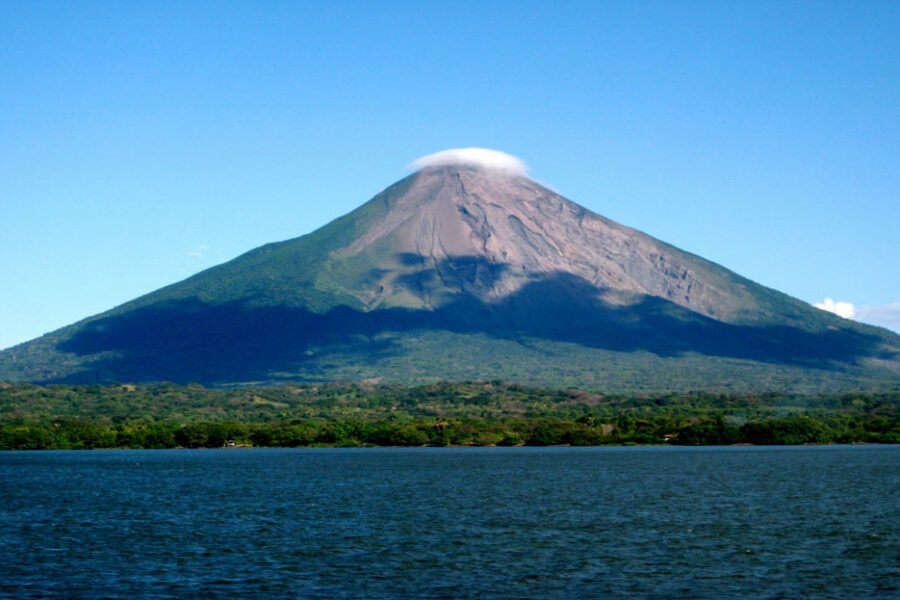 Circuit Nicaragua – Volcan Masaya, Cerro Negro et Mombacho – Latinexperience