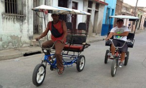 Cuba - Camaguey  en bici taxi
