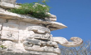 Mexique-Chichen-Itza-Chac-dieu-de-la-pluie