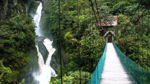 Equateur - Baños - Cascades Manto de la Novia
